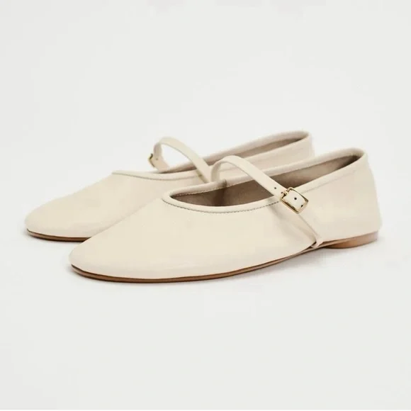 Zara Buckled soft leather mary jane ballet flats white Size